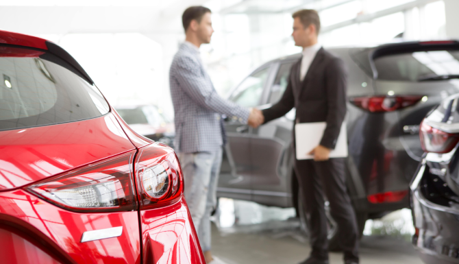 car-business-hand-shake
