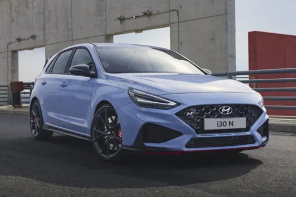 hyundaii30nblue