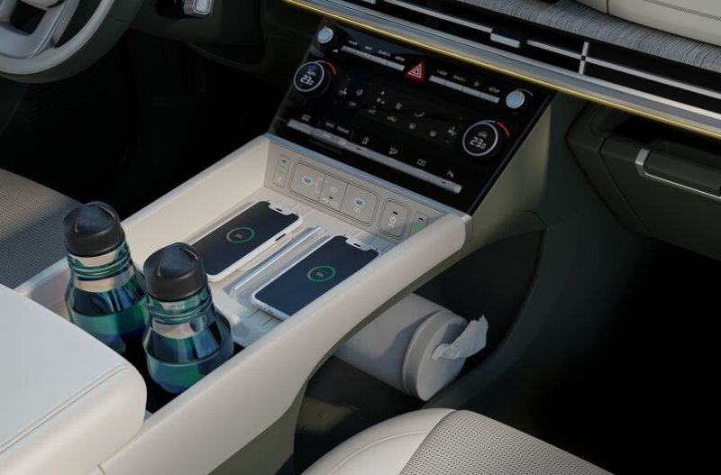https://www.thurlownunn.co.uk/assets/media/hyundaisantafestorage.jpeg