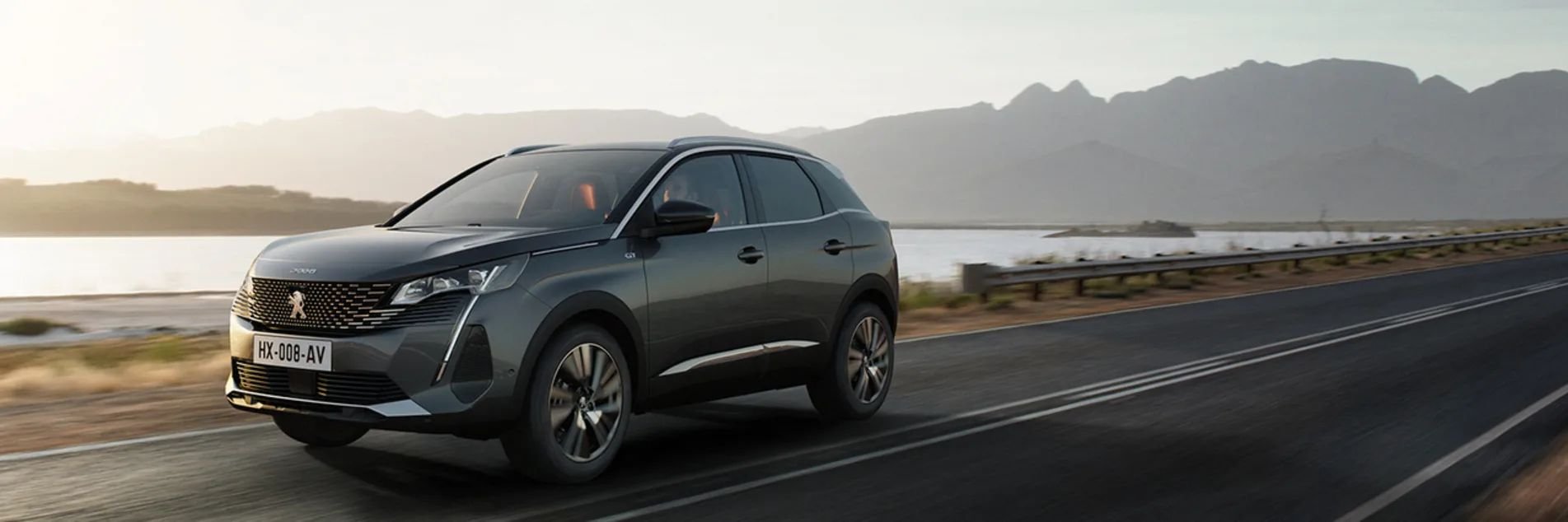peugeot 3008 in grey road shot