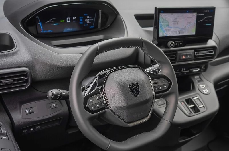 https://www.thurlownunn.co.uk/assets/media/steeringwheel_1.jpeg