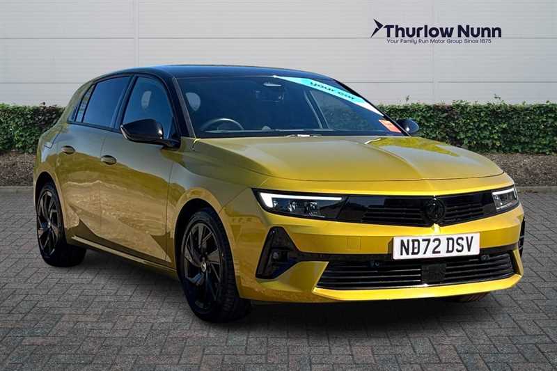 Electric Yellow 2022 Vauxhall Astra Estate Front-wheel drive