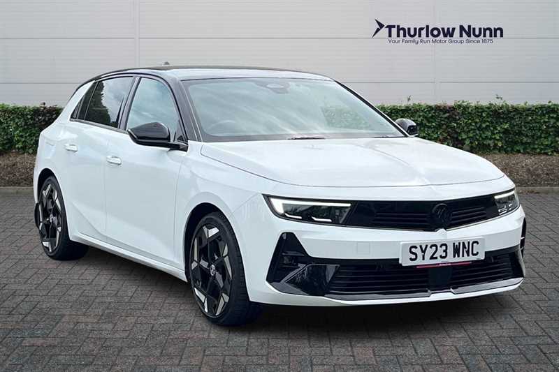White 2023 Vauxhall Astra 1.6 Plug-in Hybrid Gse 5dr Auto Estate Front-wheel drive